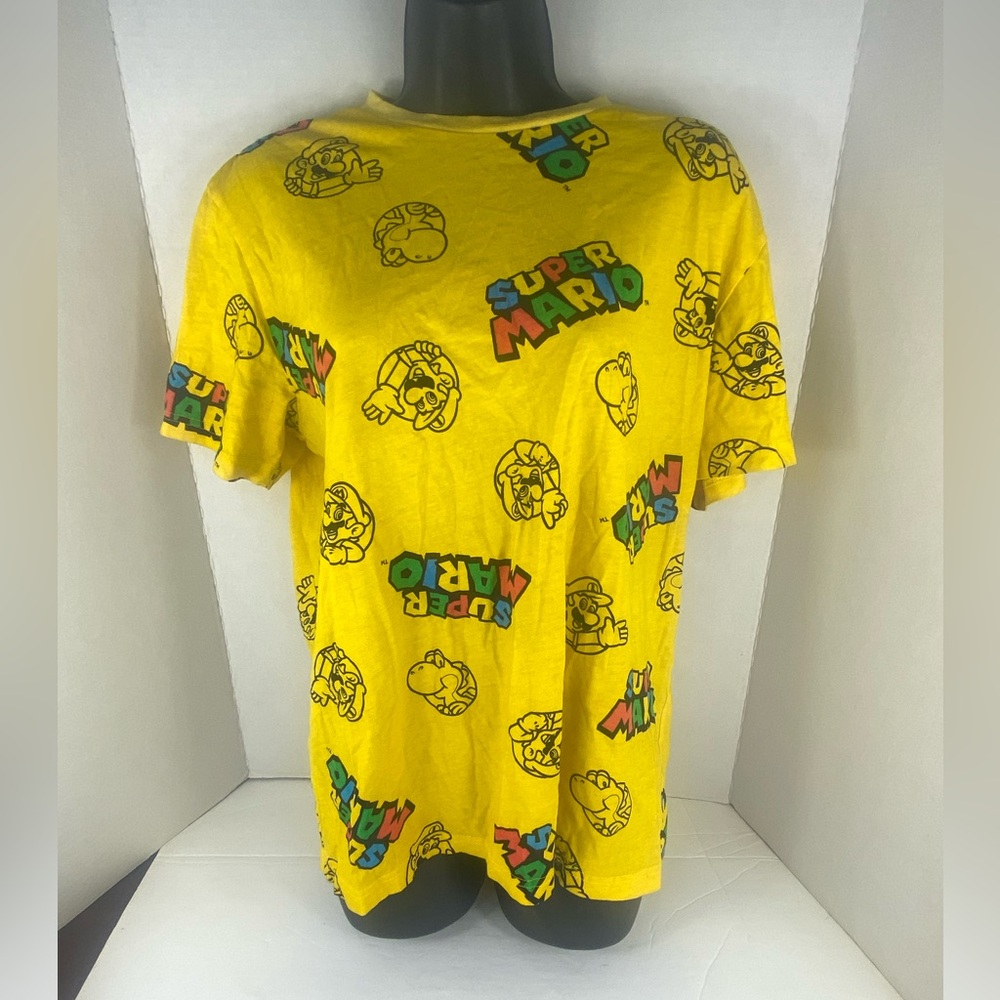 Nintendo Super Mario Character T-shirt.